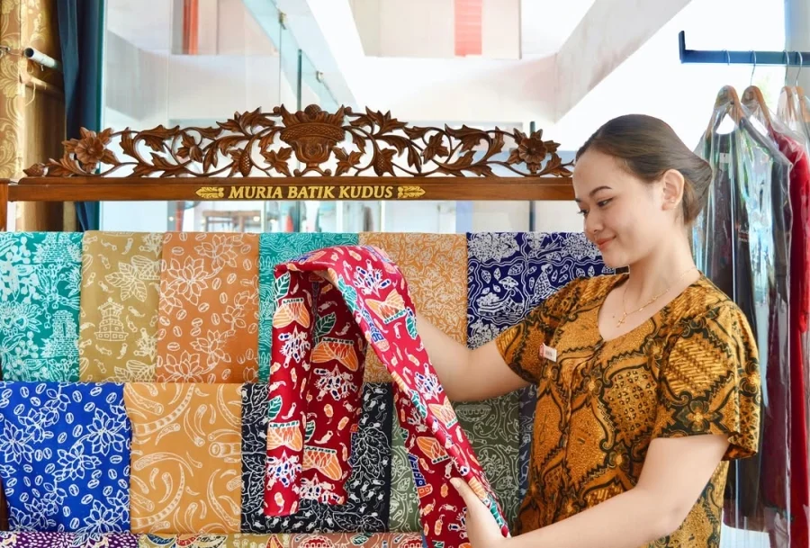 selamat-hari-batik-warisan-budaya-identitas-bangsa