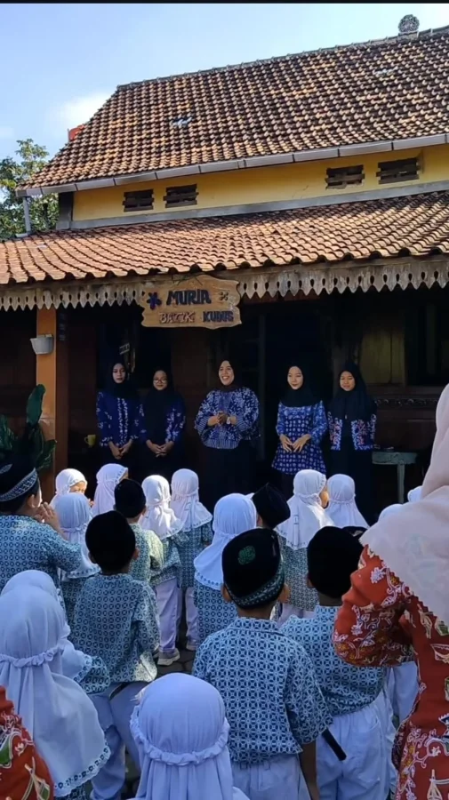 membatik-seni-tradisi-meditasi-workshop-muria-batik