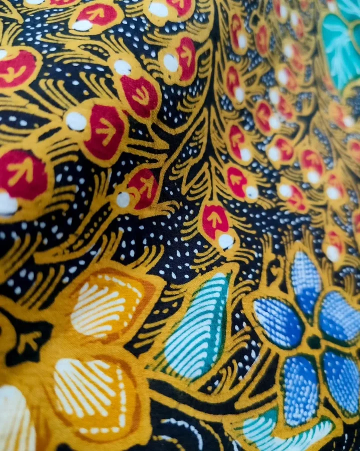 three-flavors-of-water-batik-motif-gunung-muria-parijohto