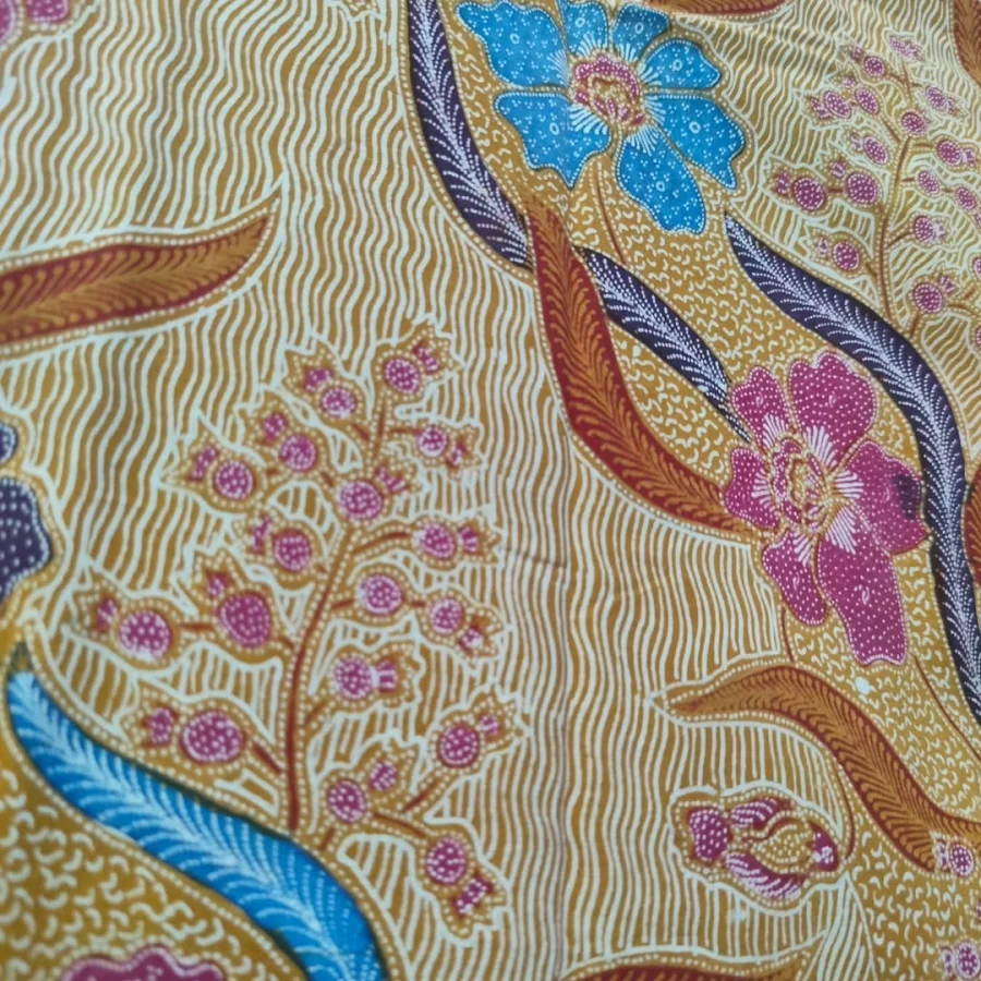 motif-lereng-parijotho-muria-keberkahan-kesuksesan-bermanfaat